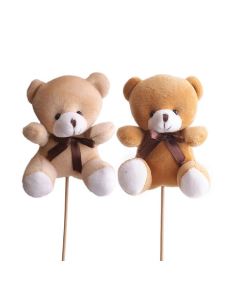 Un ourson en peluche